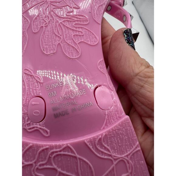 NIB DV Dolce Vita Sunkissed Pink Studded Jelly Thong Sandals Size 9 - Picture 4 of 9